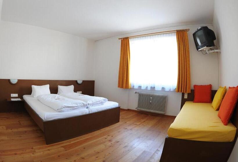 Номер Стандарт Трехместный, Gästehaus Obwexer