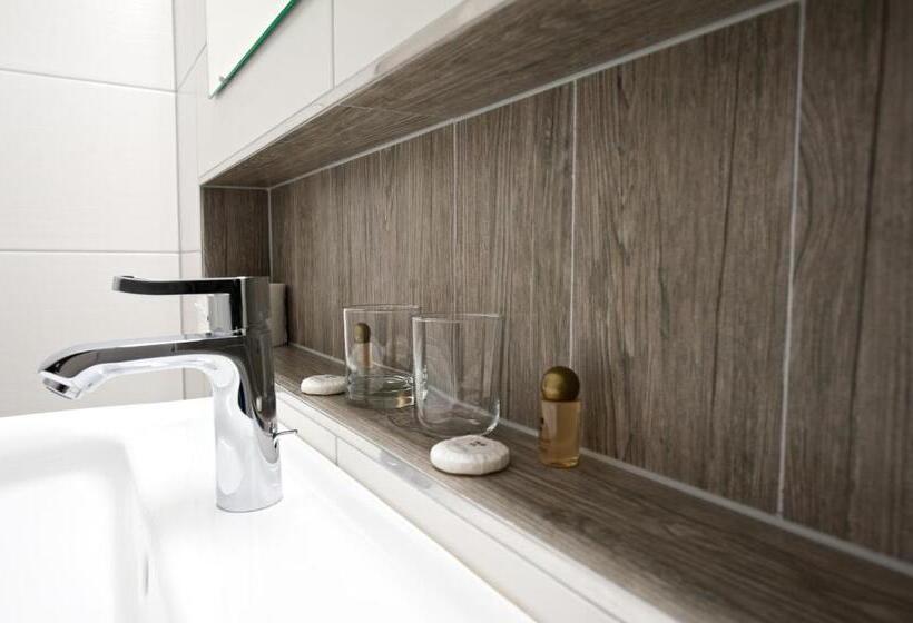 Номер Стандарт, Gästehaus Obwexer