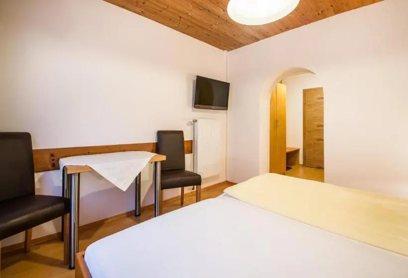 اتاق استاندارد یک نفره, Haus Alpenland