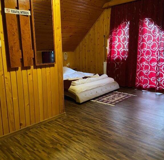 Номер Стандарт, Pensiunea La Cristina