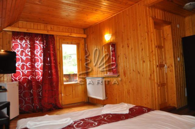 Номер Стандарт, Pensiunea La Cristina