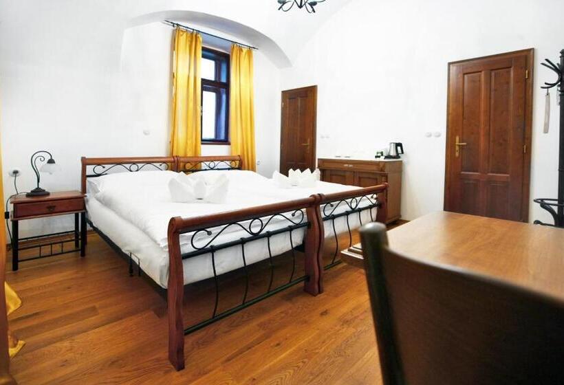 اتاق استاندارد, Royal Pension