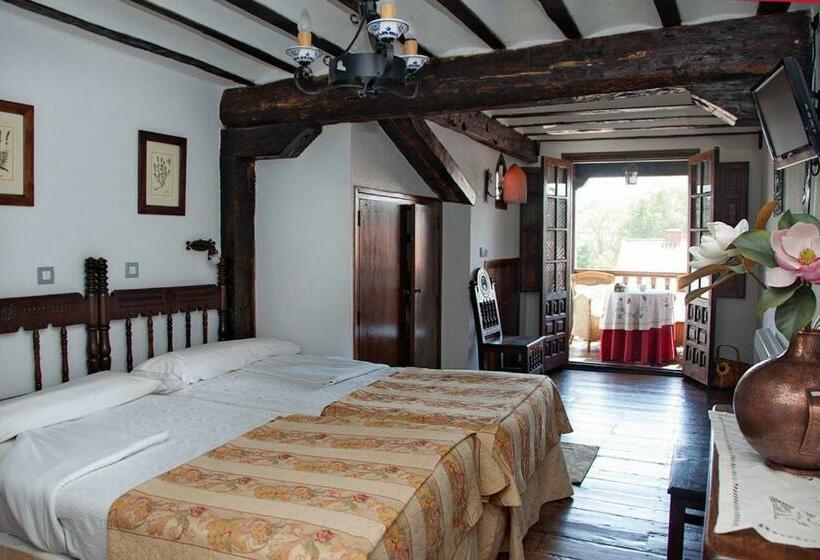 标准间带露台, Posada Ansorena