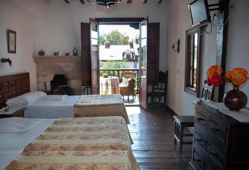 标准三人间, Posada Ansorena