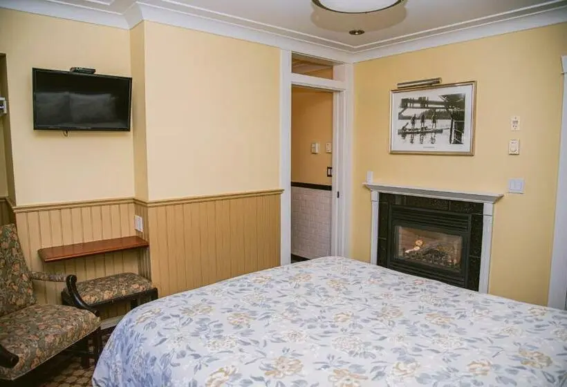 Deluxe-huone Queen-vuode, Salt Spring Inn