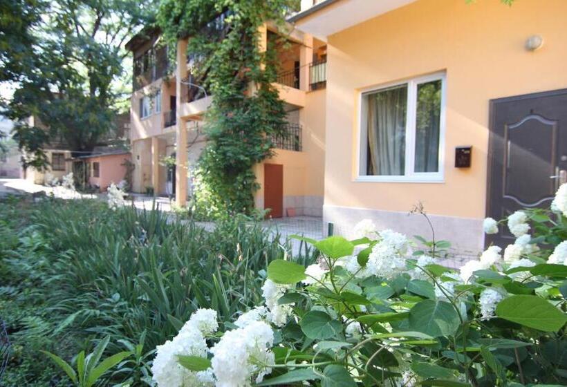 آپارتمان 1 خوابه, Apart Hotel On Preobrajenskaya 24