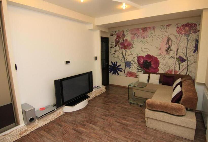آپارتمان 1 خوابه, Apart Hotel On Preobrajenskaya 24