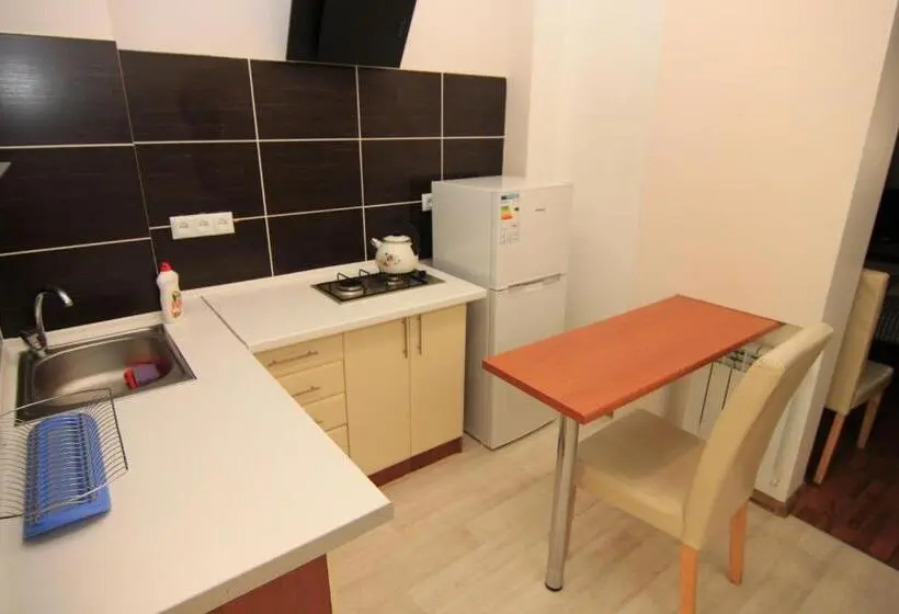 استودیوی استاندارد, Apart Hotel On Preobrajenskaya 24