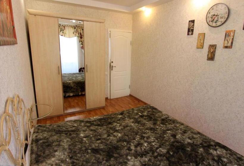 آپارتمان 2 خوابه, Apart Hotel On Preobrajenskaya 24