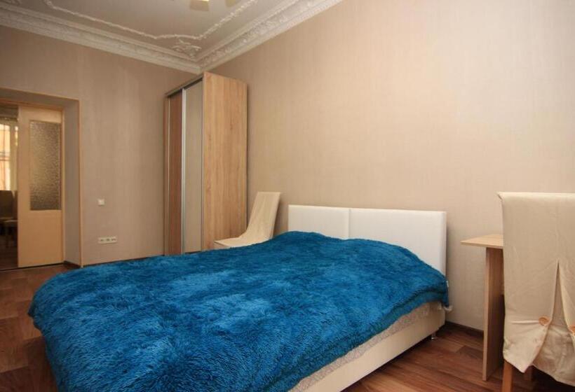 اتاق خانوادگی, Apart Hotel On Preobrajenskaya 24