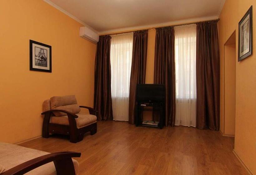 آپارتمان 1 خوابه با بالکن, Apart Hotel On Preobrajenskaya 24