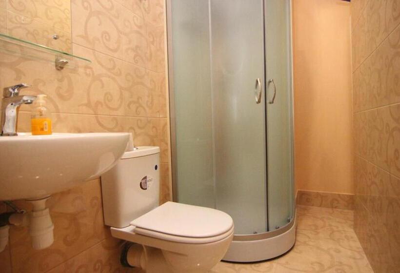 سوییت خانوادگی, Apart Hotel On Preobrajenskaya 24