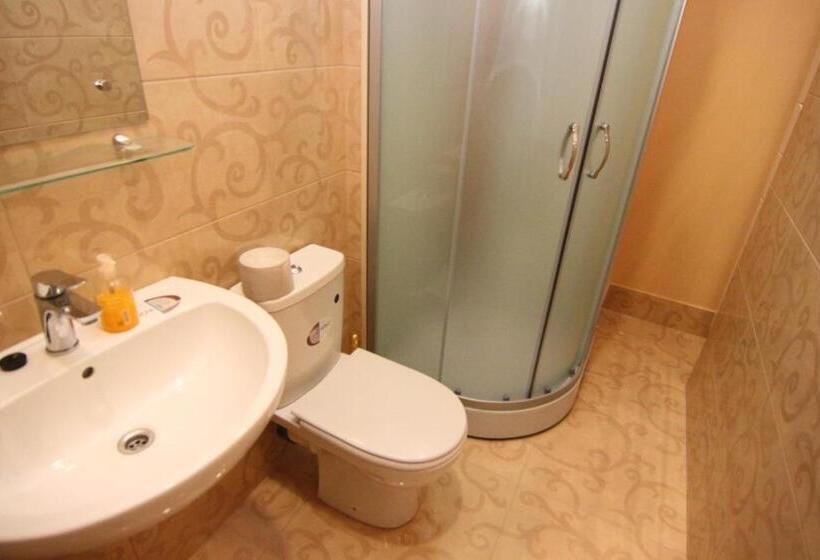 سوییت خانوادگی, Apart Hotel On Preobrajenskaya 24