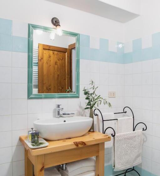 带1个卧室的带阳台的公寓, La Fattoria Del Rio Di Sopra   Agriturismo Baldeschi