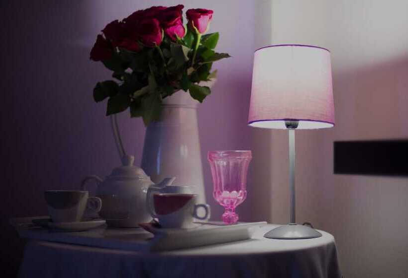 חדר סטנדרט לשלושה, La Locanna