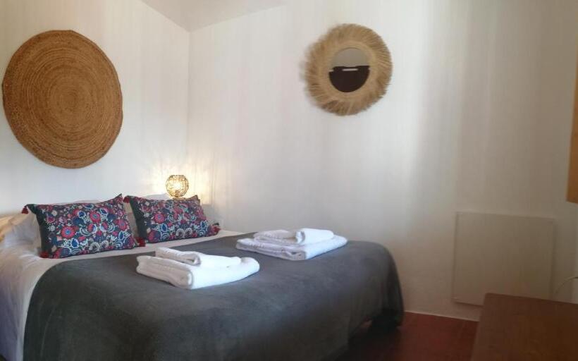 침실 1개 주택, Amor De Crianca