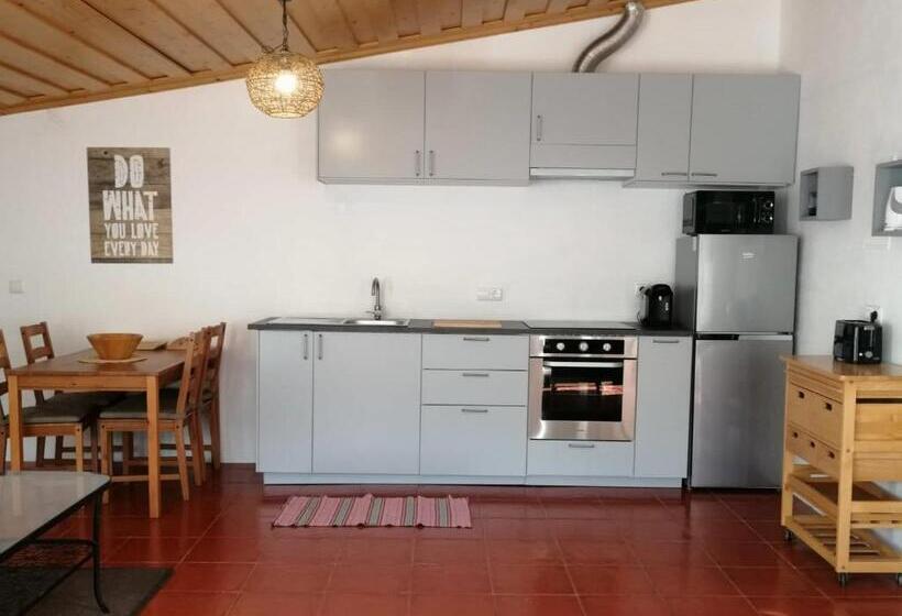 침실 1개 주택, Amor De Crianca