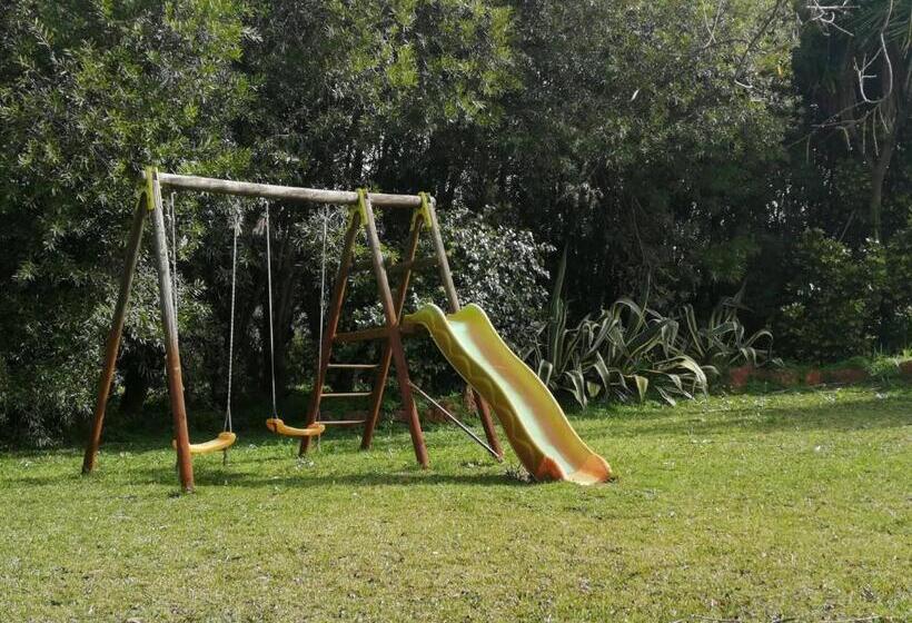 샬레, Amor De Crianca