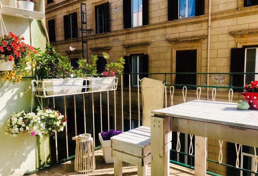 غرفة قياسية مزوَّدة بتراس, B&b L'arca Di Noè