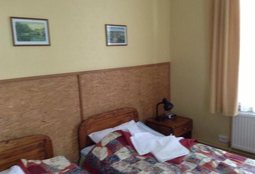 اتاق استاندارد با سرویس بهداشتی مشترک, Kastani Home Accommodation