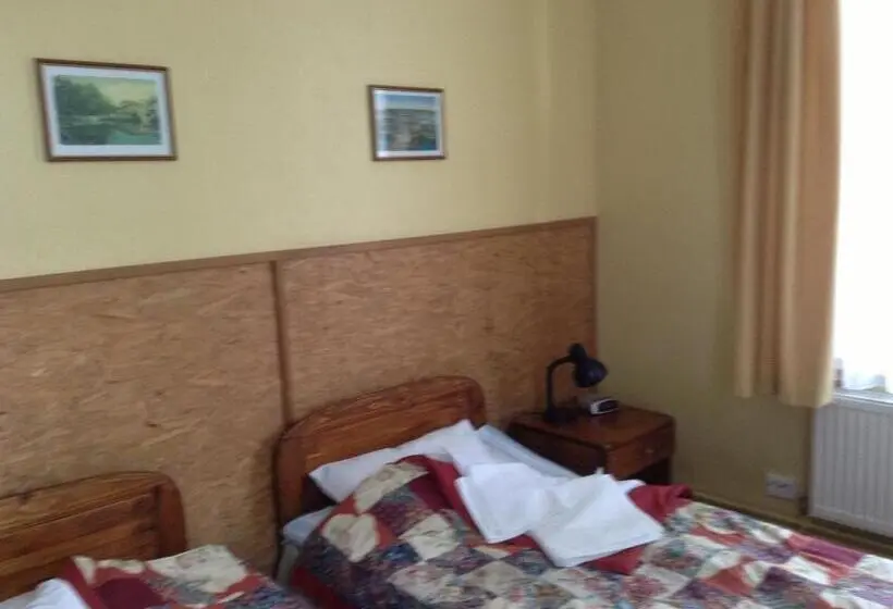 اتاق استاندارد با سرویس بهداشتی مشترک, Kastani Home Accommodation