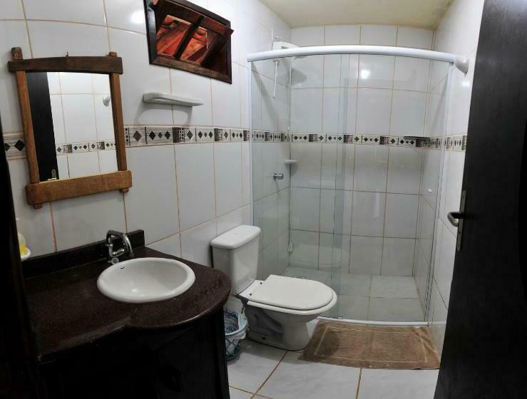 סוויטה, Pousada Meia Lua