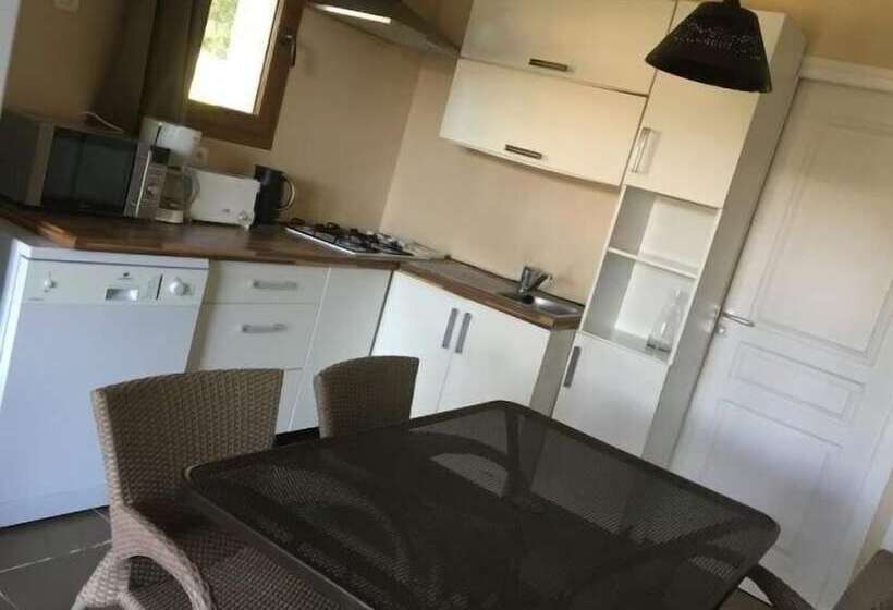 Дом 2 Спальни, Residence Sophia