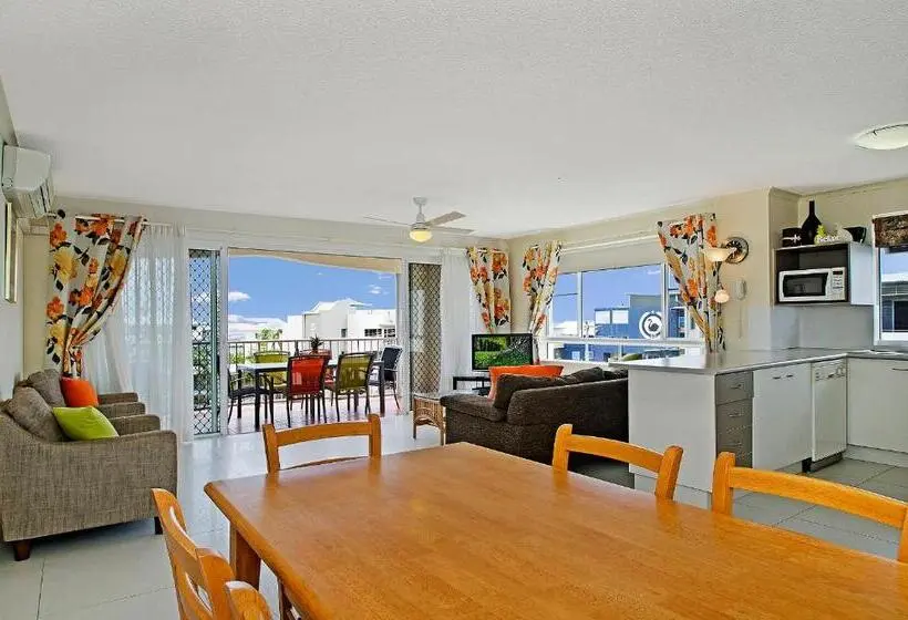 آپارتمان 2 خوابه, The Beach Houses Maroochydore