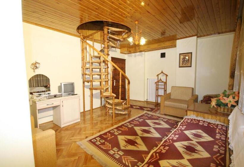 סוויטה משפחתית, Beypazari Ipekyolu Konagi