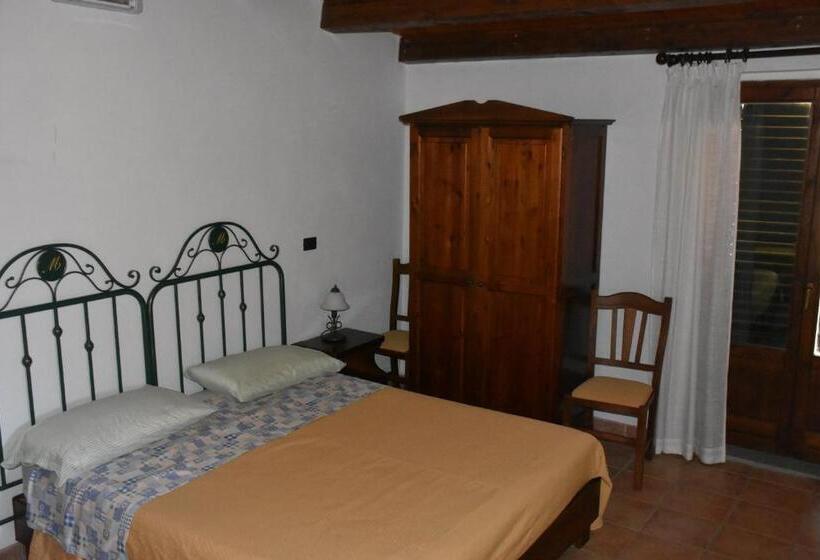 Номер Стандарт с Балконом, Azienda Agrituristica Biologica Il Querceto