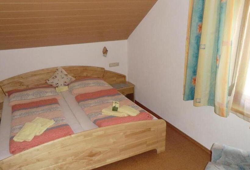 バルコニー付2ベッドルームアパートメント, Erlebnisbauernhof Urak