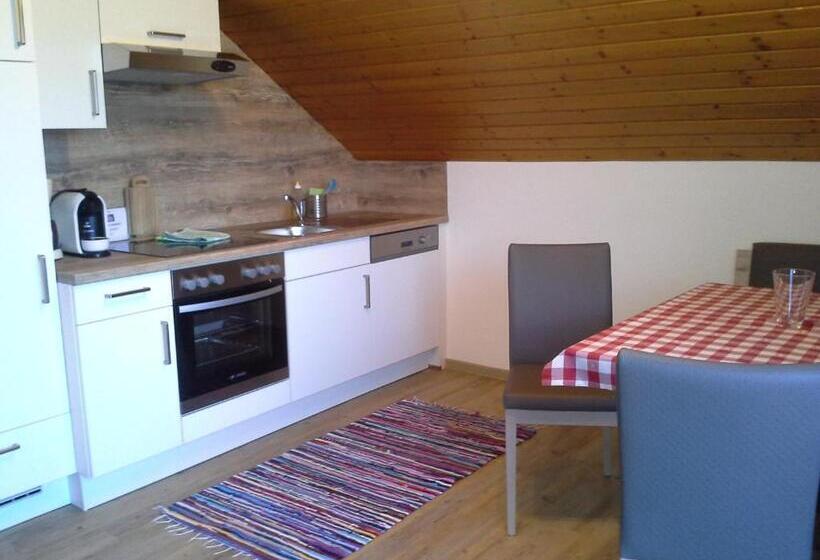 バルコニー付2ベッドルームアパートメント, Erlebnisbauernhof Urak