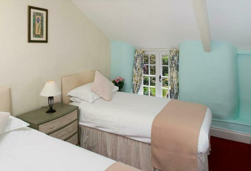 غرفة قياسية, Ammonite Lodge