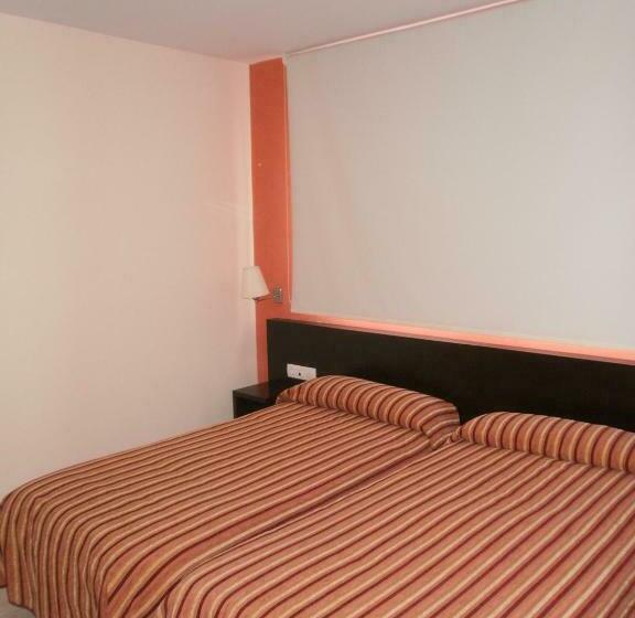 标准间, Area De Servicio El Rebollar