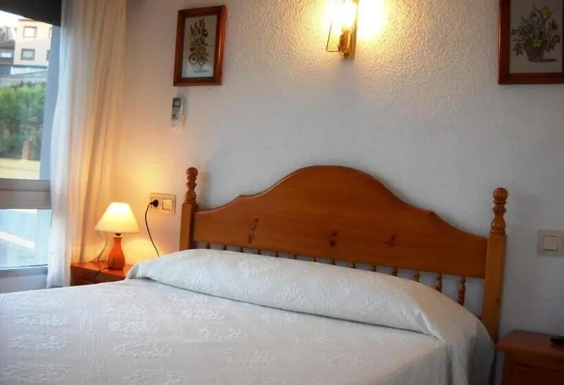 Economy-huone, Pensión El Pirineo