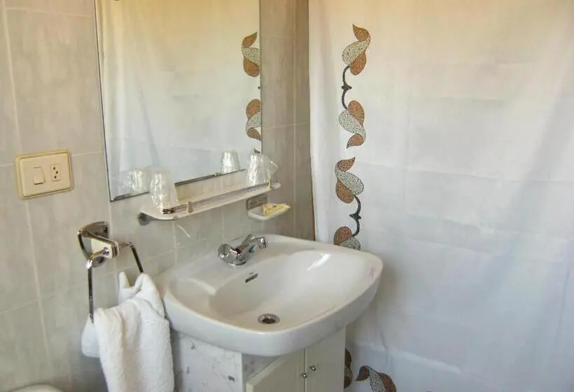 Standardzimmer, El Retiro