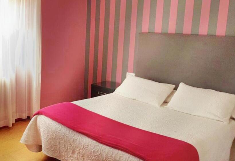 اتاق استاندارد, El Retiro