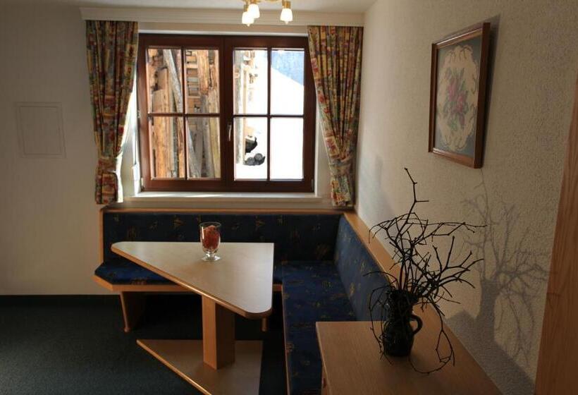 5 Bedroom Apartment, Haus Helga