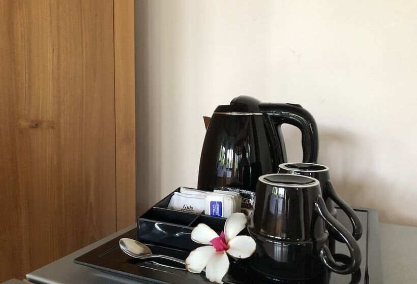 חדר סטנדרט, Nirarta Center For Living Awareness