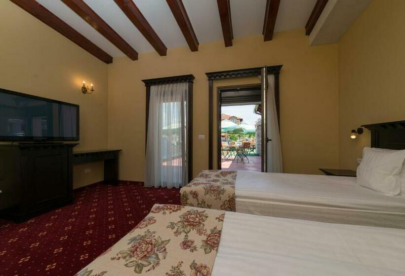 חדר סטנדרט, Vila Steaua Nordului