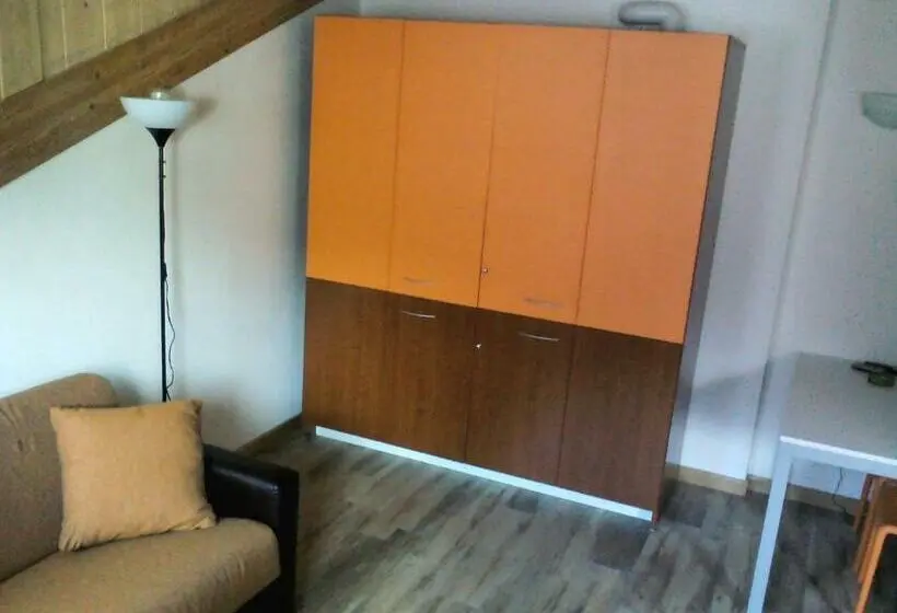 1ベッドルームアパートメント, Residence Acero Rosso