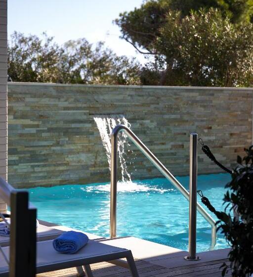 דירת חדר עם נוף לים ומרפסת, Residence Mareamare