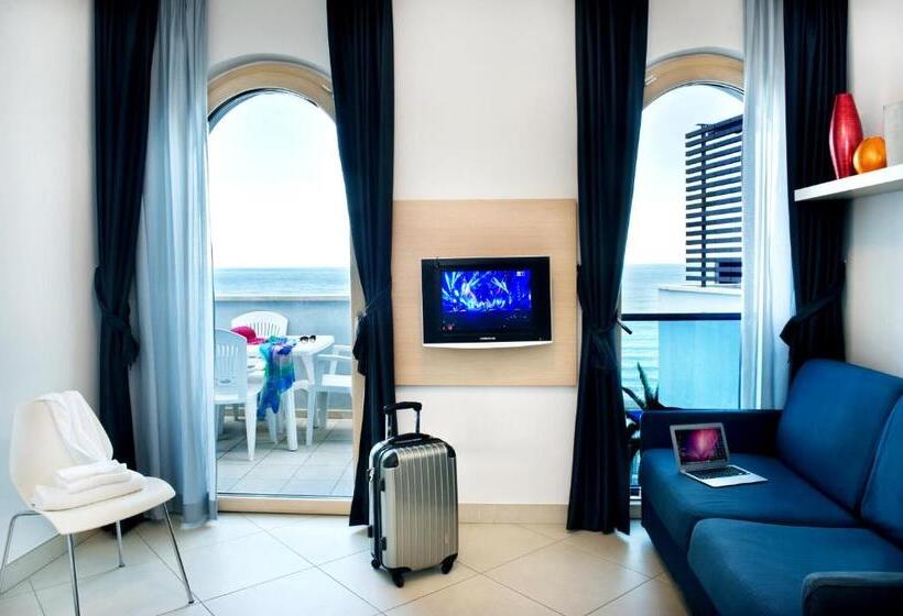 דירת 2 חדרים נוף לים, Residence Mareamare