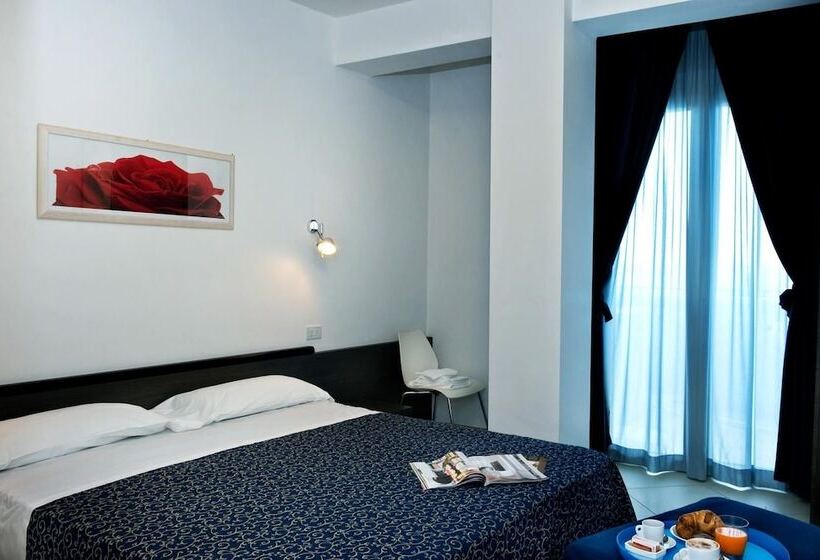 דירת שני חדרים, Residence Mareamare