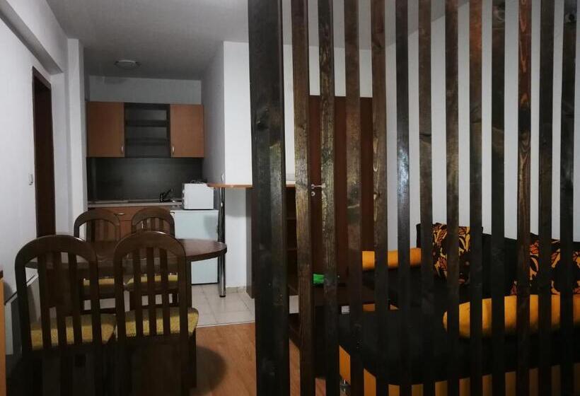 带2个卧室的公寓, Top Lodge Apartments