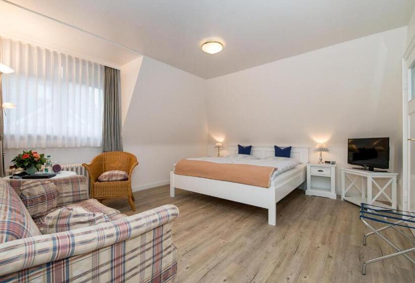 Номер Стандарт, Berlin