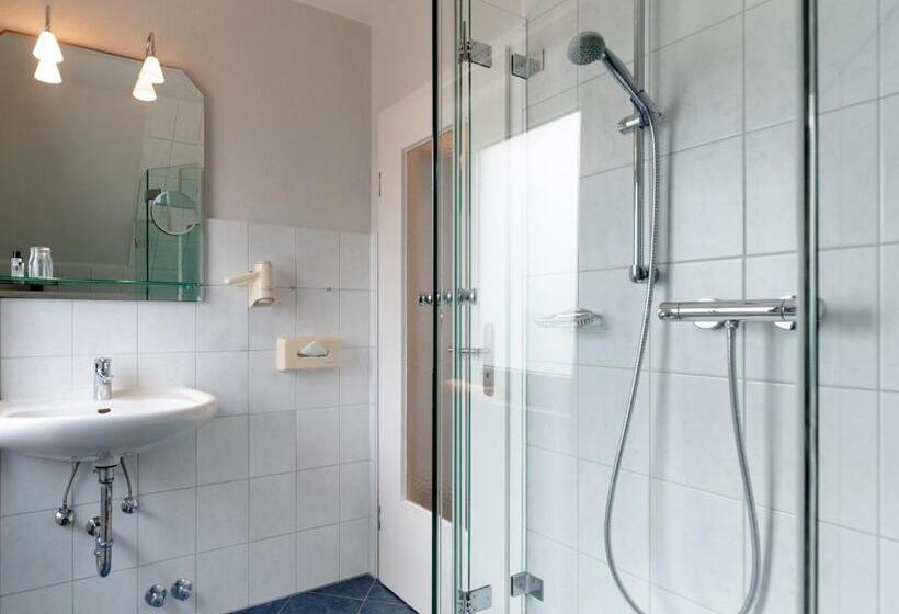 Номер Комфорт Индивидуальный, Berlin