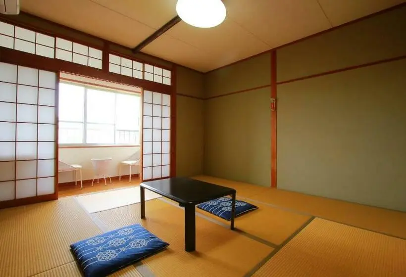 Standard Kolmen Hengen Huone Jaettu kylpyhuone, Family Ryokan Kawakyu With Showa Retro, Private Hot Spring