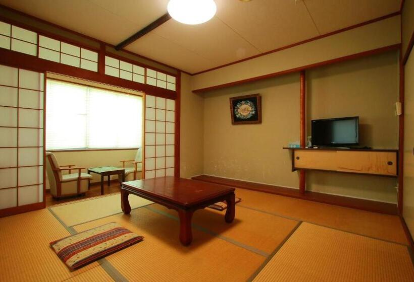 Orta Banyolu Üç Kişilik Standart Oda, Family Ryokan Kawakyu With Showa Retro, Private Hot Spring