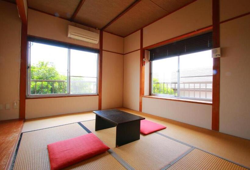 Banyo Paylaşımlı Ekonomik Oda, Family Ryokan Kawakyu With Showa Retro, Private Hot Spring